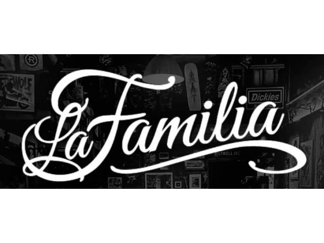 LA FAMILIA | Tienda de Ropa y Regalos